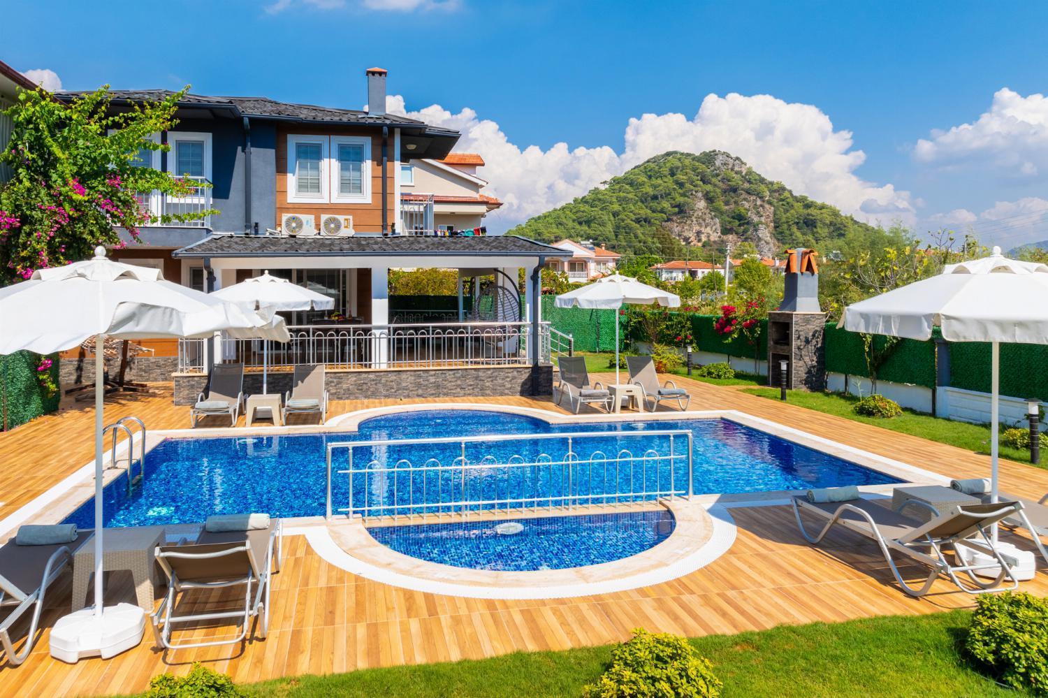 Delfin Ortaca (Mugla)